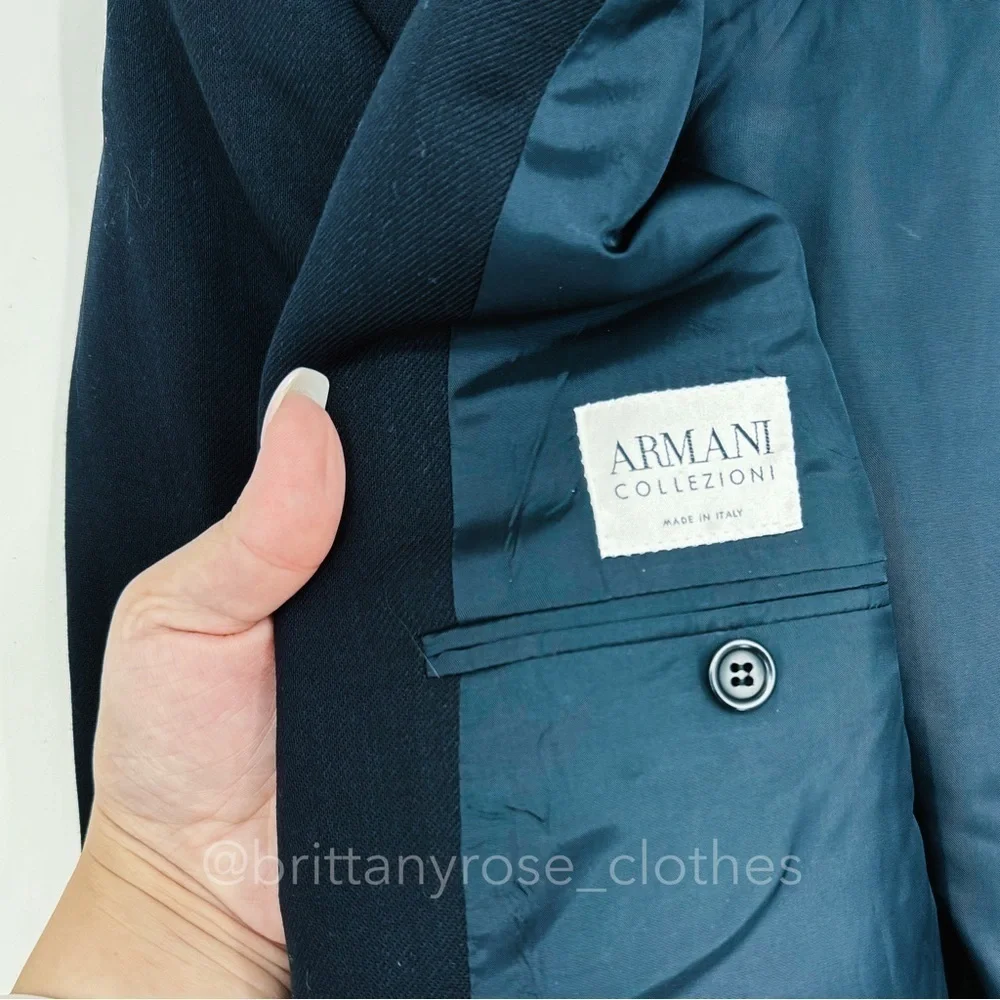 ARMANI COLLEZIONI Vintage Navy Blue Wool Three-Button Classic Blazer Jacket